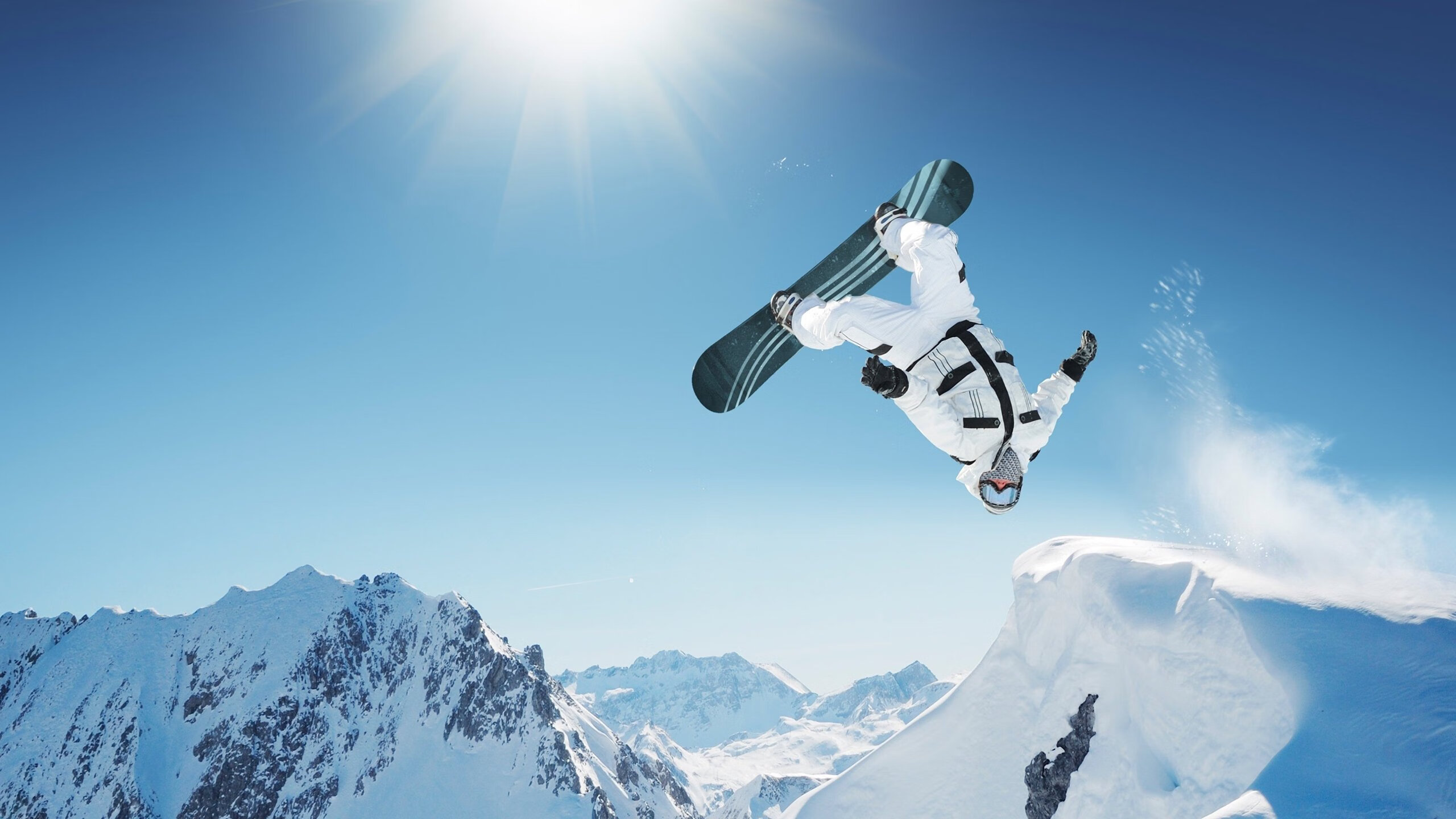 线上线下融合新趋势，打造全民电竞盛宴，线上线下融合的新模式还有哪些